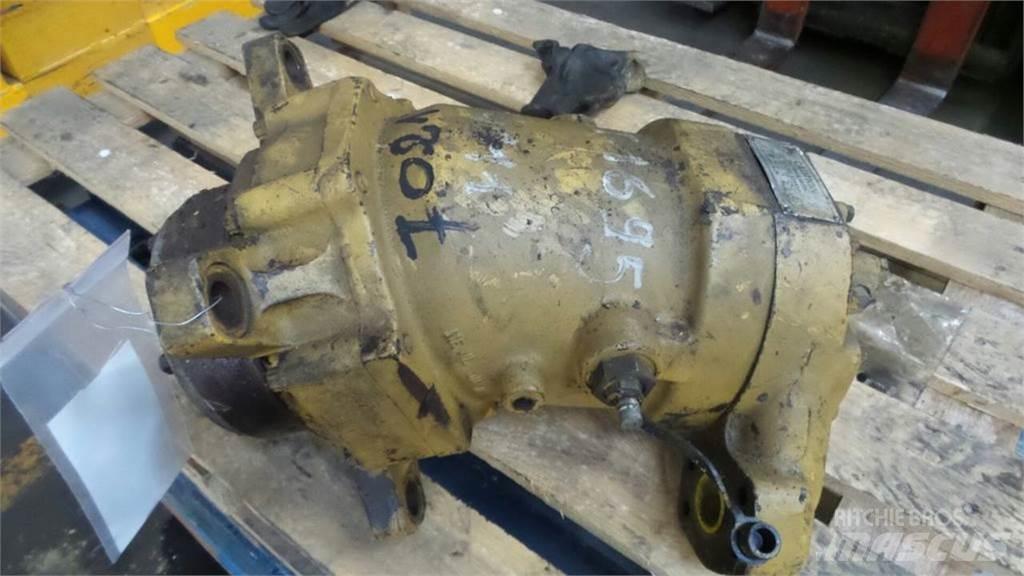 CAT 953 Hydraulik