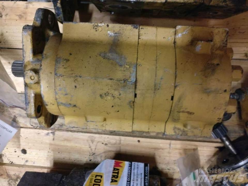 CAT 963 Hydraulik