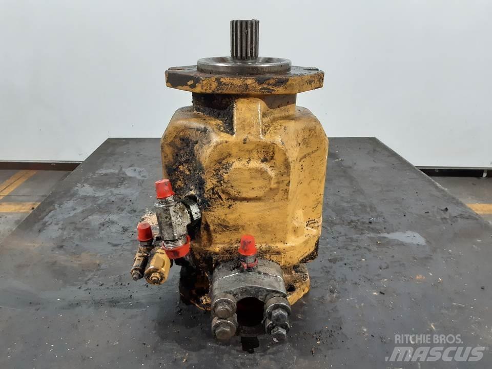 CAT 963D Hydraulik