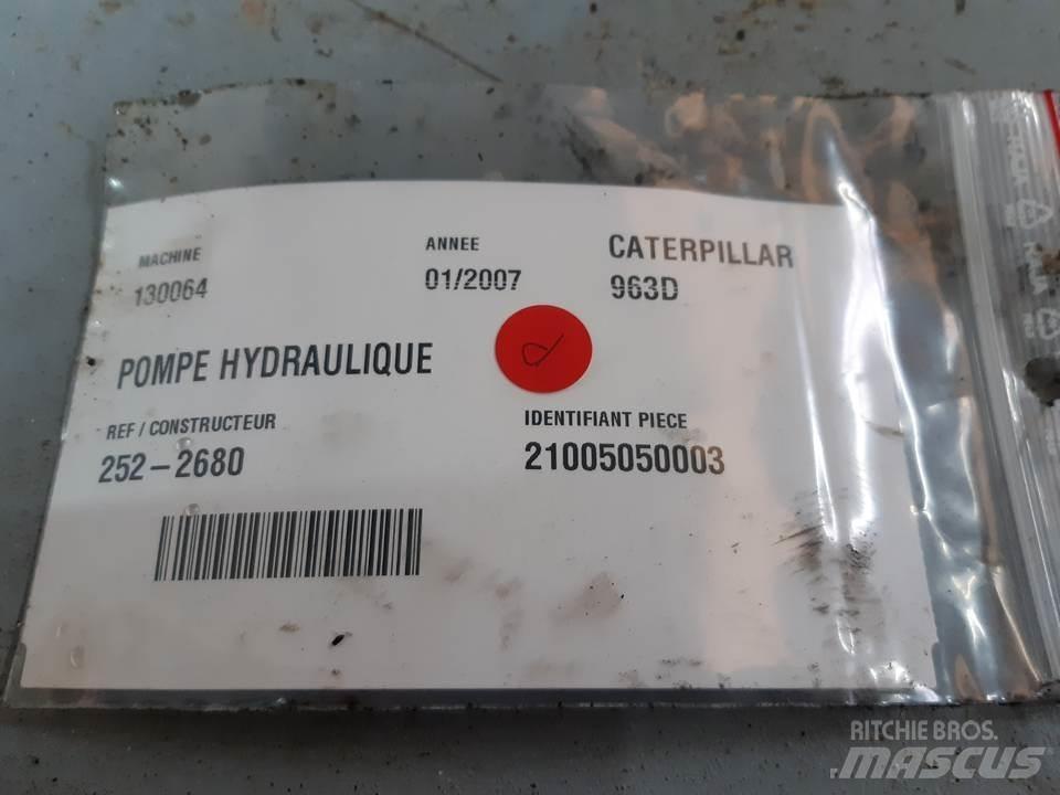 CAT 963D Hydraulik
