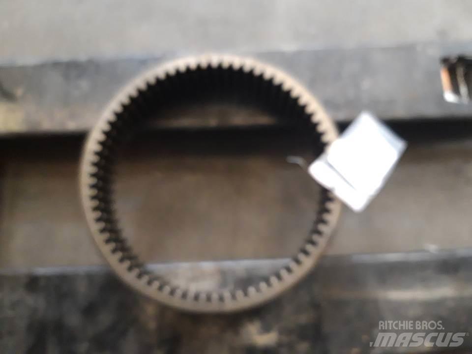 CAT 966E Getriebe