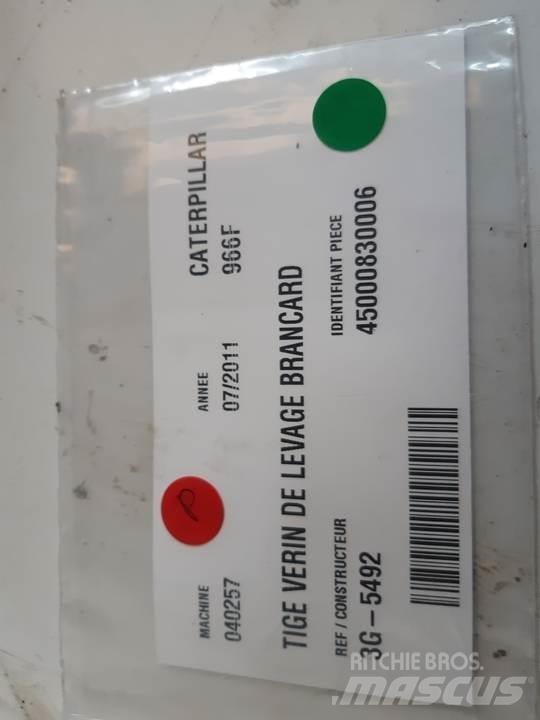 CAT 966F Hydraulik
