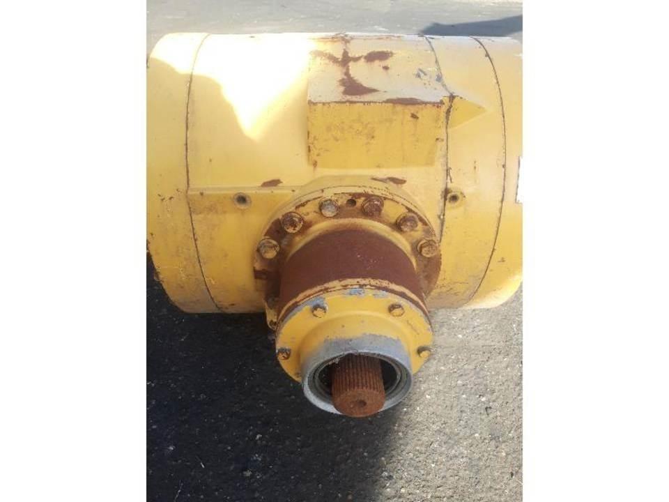 CAT 966H Getriebe