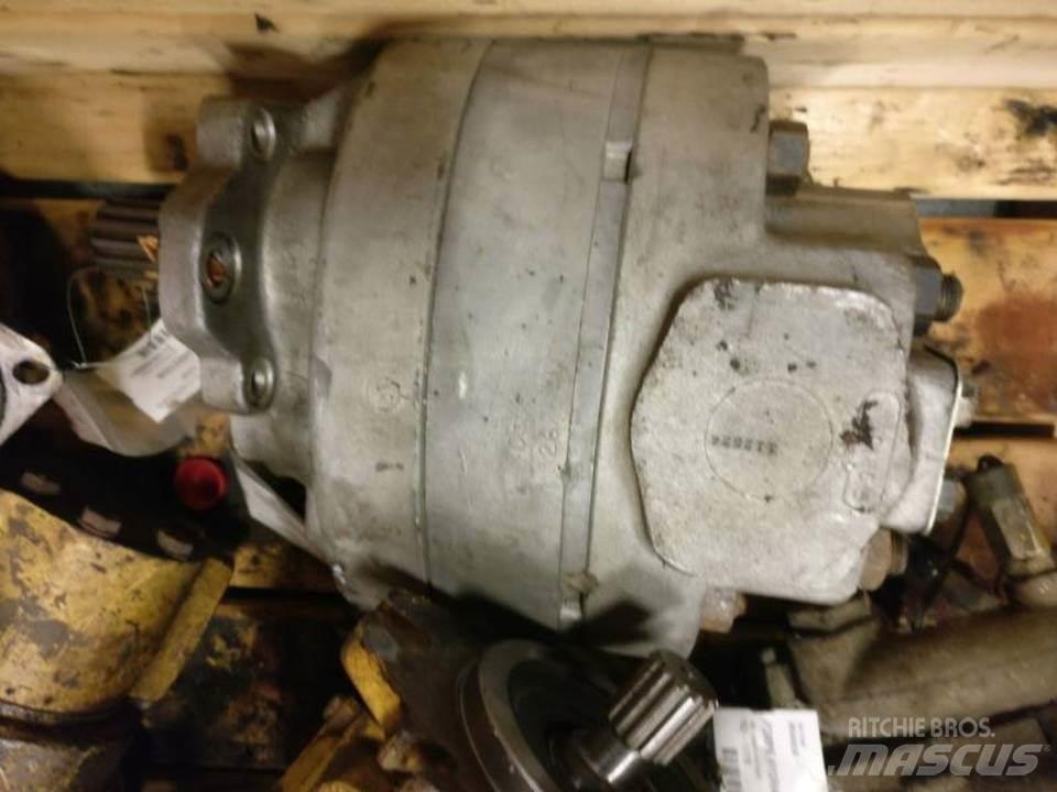 CAT 988B Hydraulik