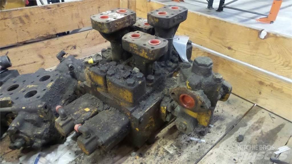 CAT 988B Hydraulik