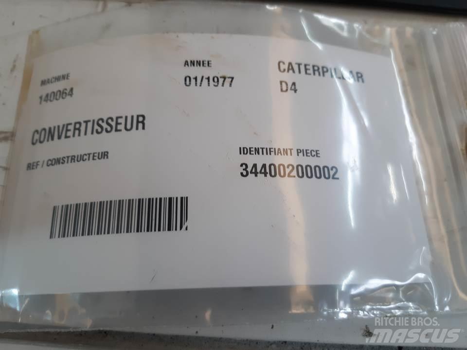 CAT D4 Getriebe