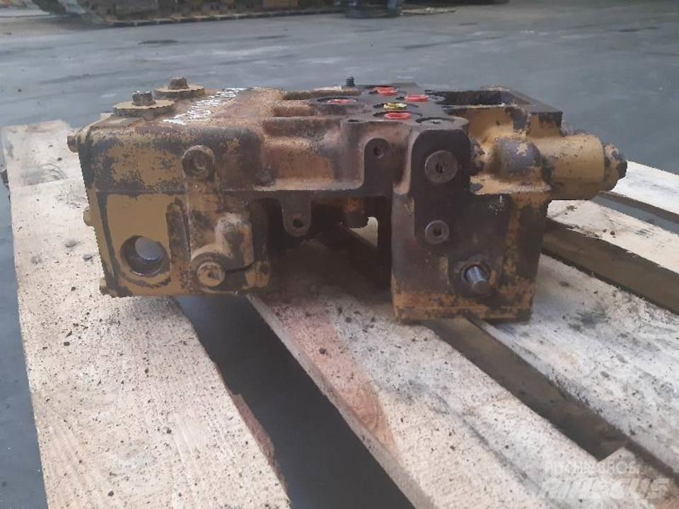 CAT D5H Hydraulik