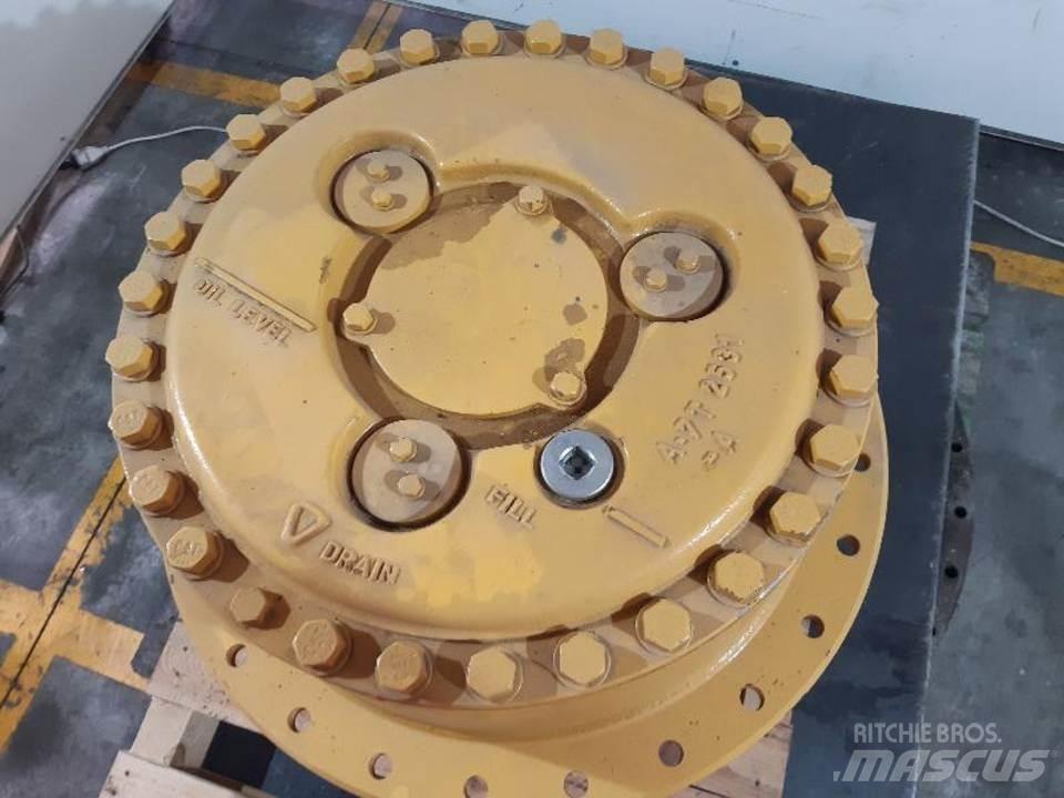 CAT D7R Getriebe