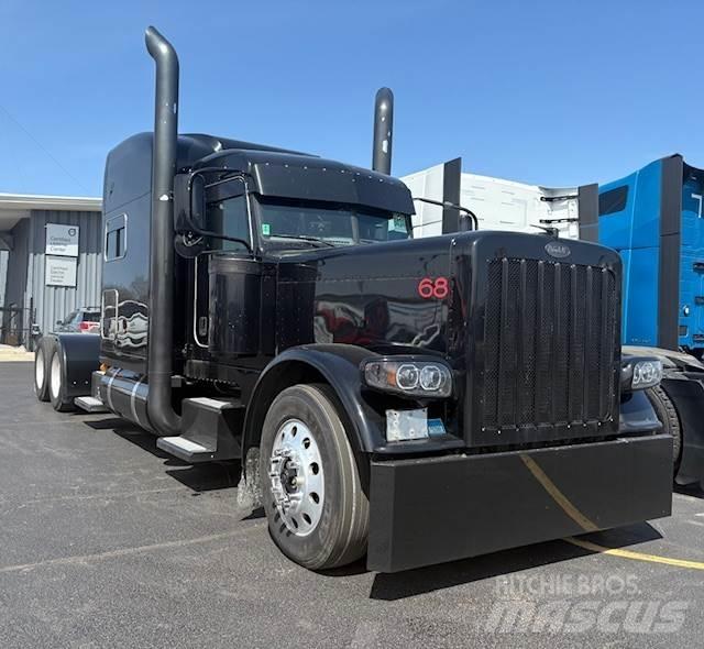 Peterbilt 389 Andere Fahrzeuge