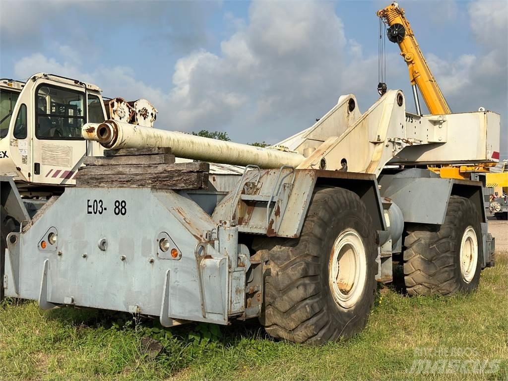 Terex RT 775 Ruwterrein kranen