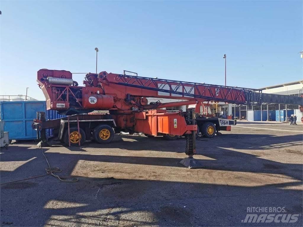 P&H Alpha 100 Kranen voor alle terreinen