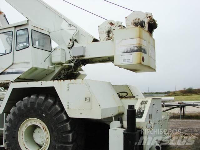 P&H CN150 Ruwterrein kranen