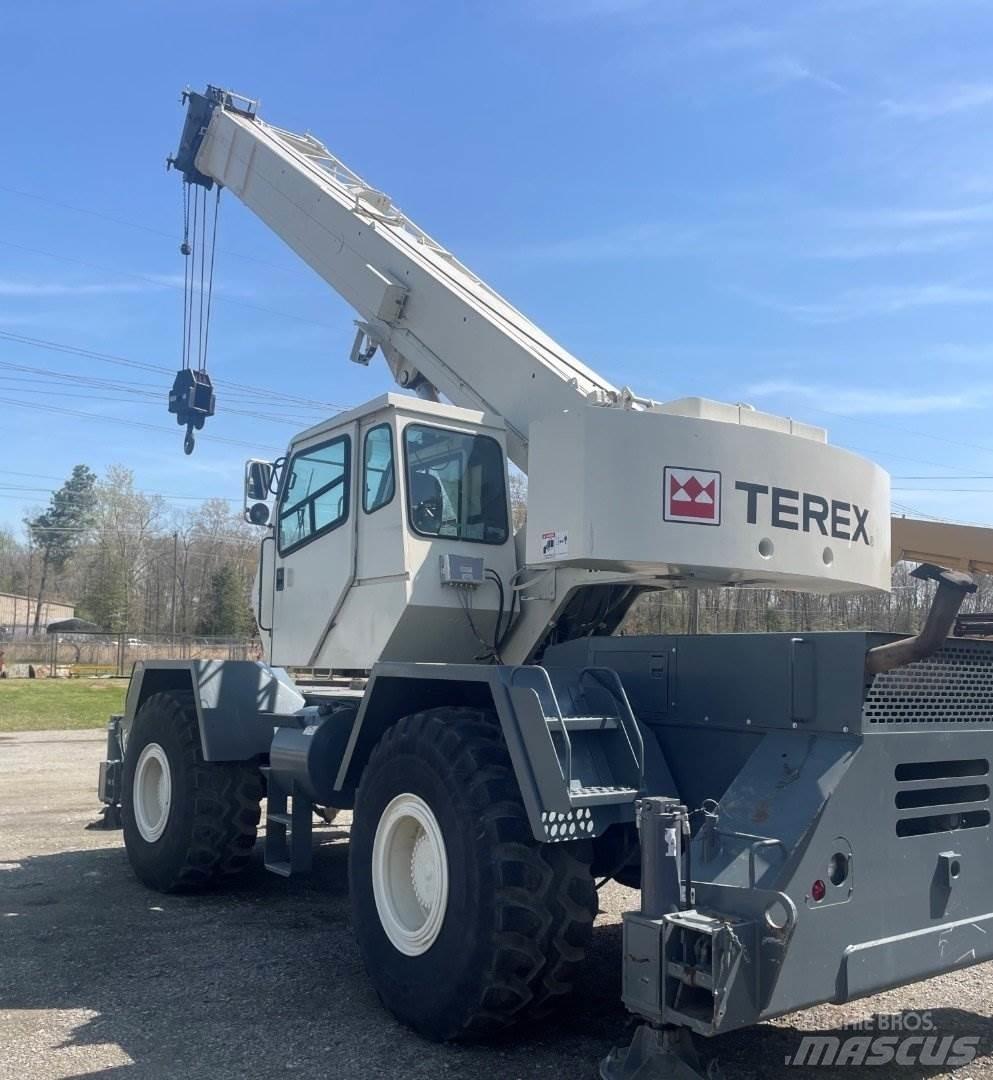 Terex RT 335 Ruwterrein kranen