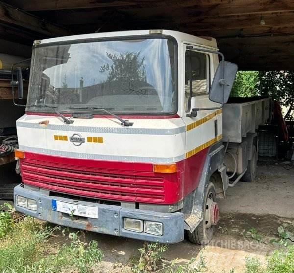 Nissan L351 Abrollkipper