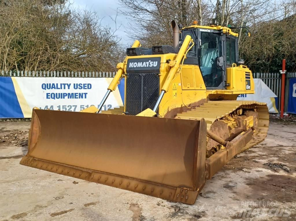 Komatsu D65PX-18 Bulldozer