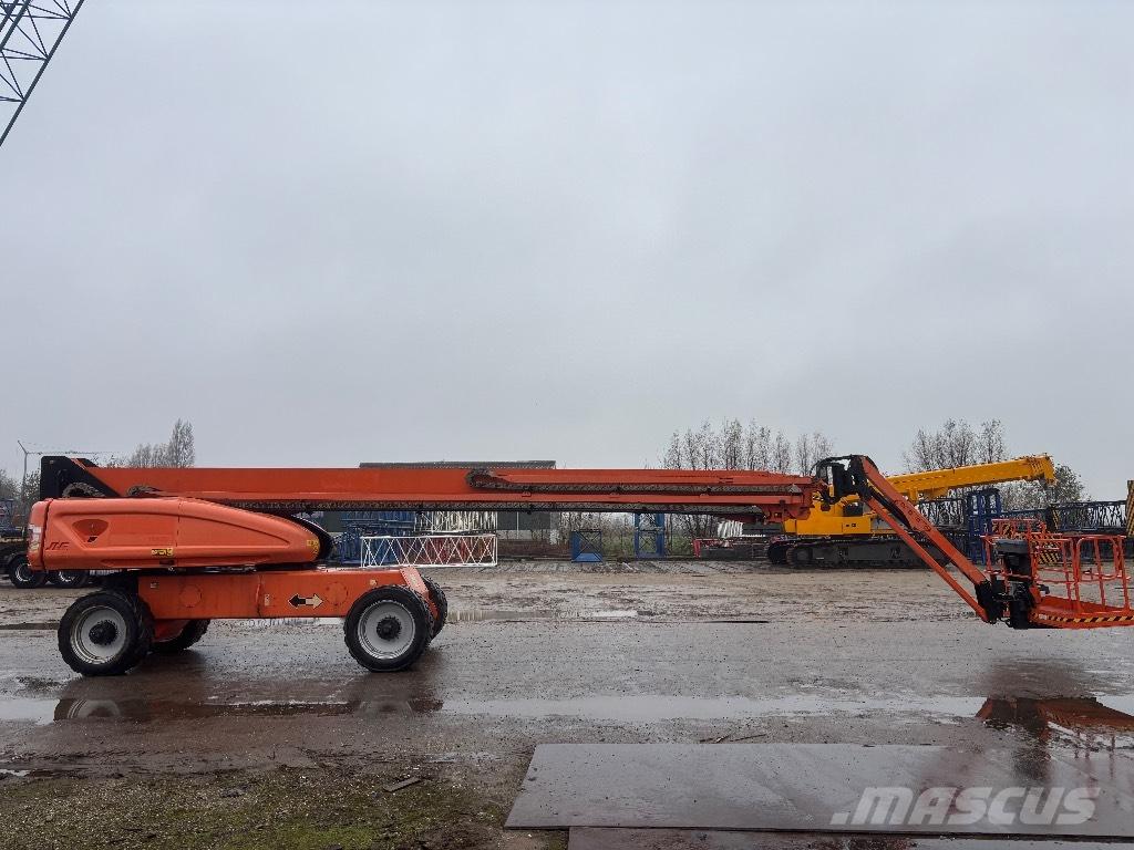JLG 1350 SJP Teleskopbühnen