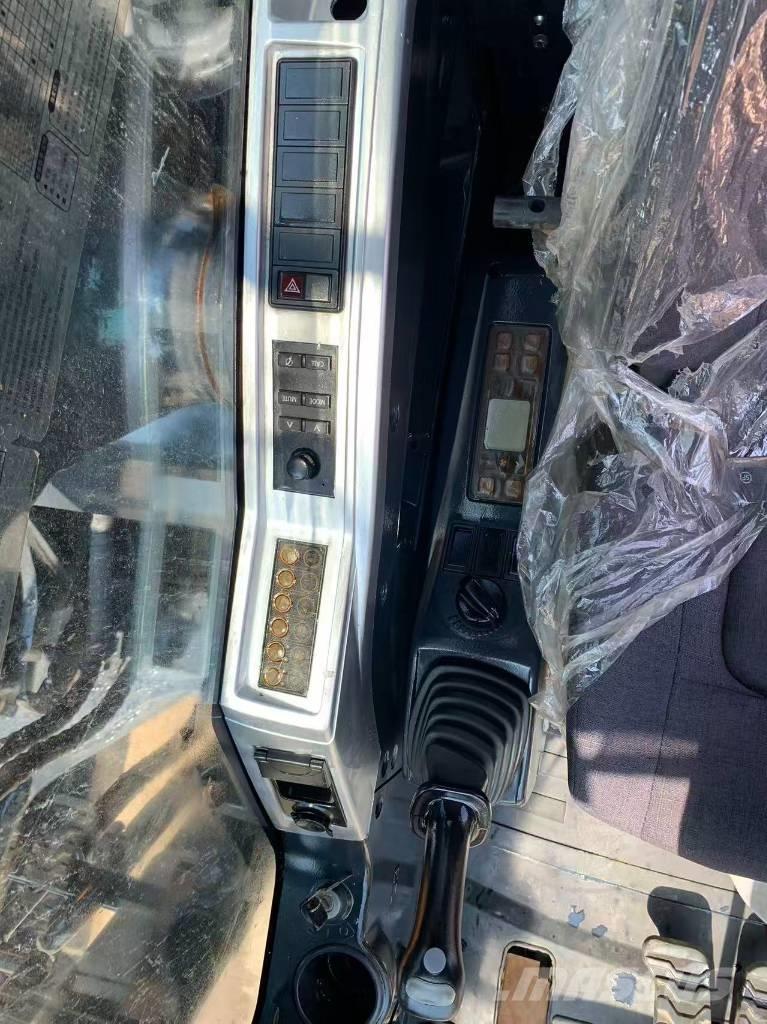 Hyundai R220LC-9S Raupenbagger