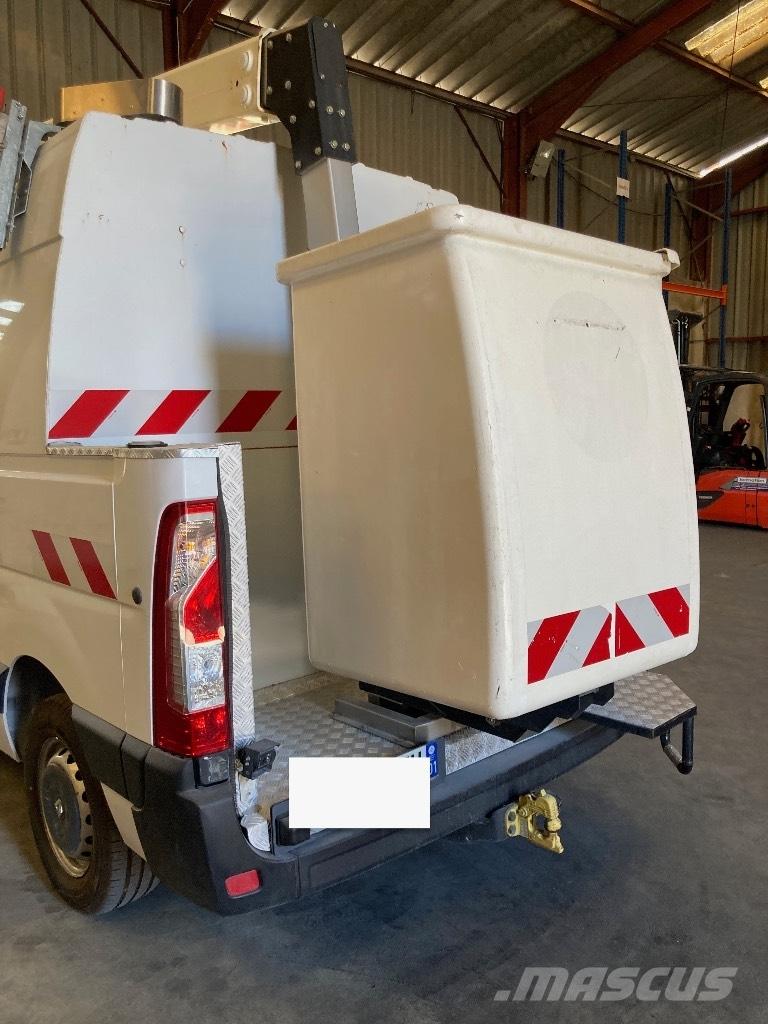 Renault Nacelle Truck & Van mounted aerial platforms