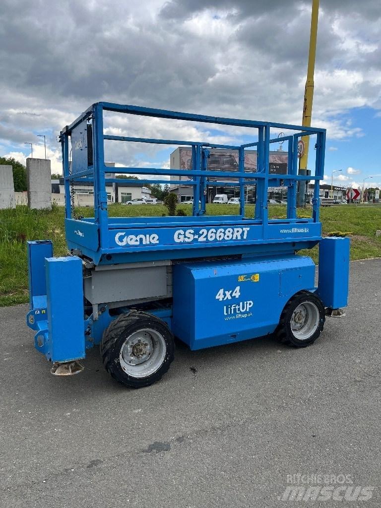 Genie GS 2668 RT Scheren-Arbeitsbühnen