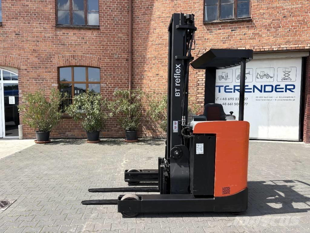 Toyota RRE 140 Schubmaststapler