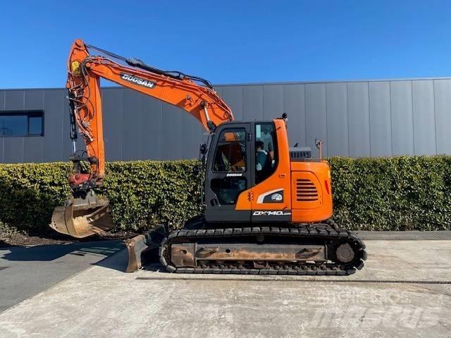 Doosan DX140 LCR-5 Raupenbagger