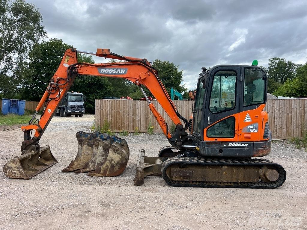 Doosan DX 63-3 Minibagger < 7t