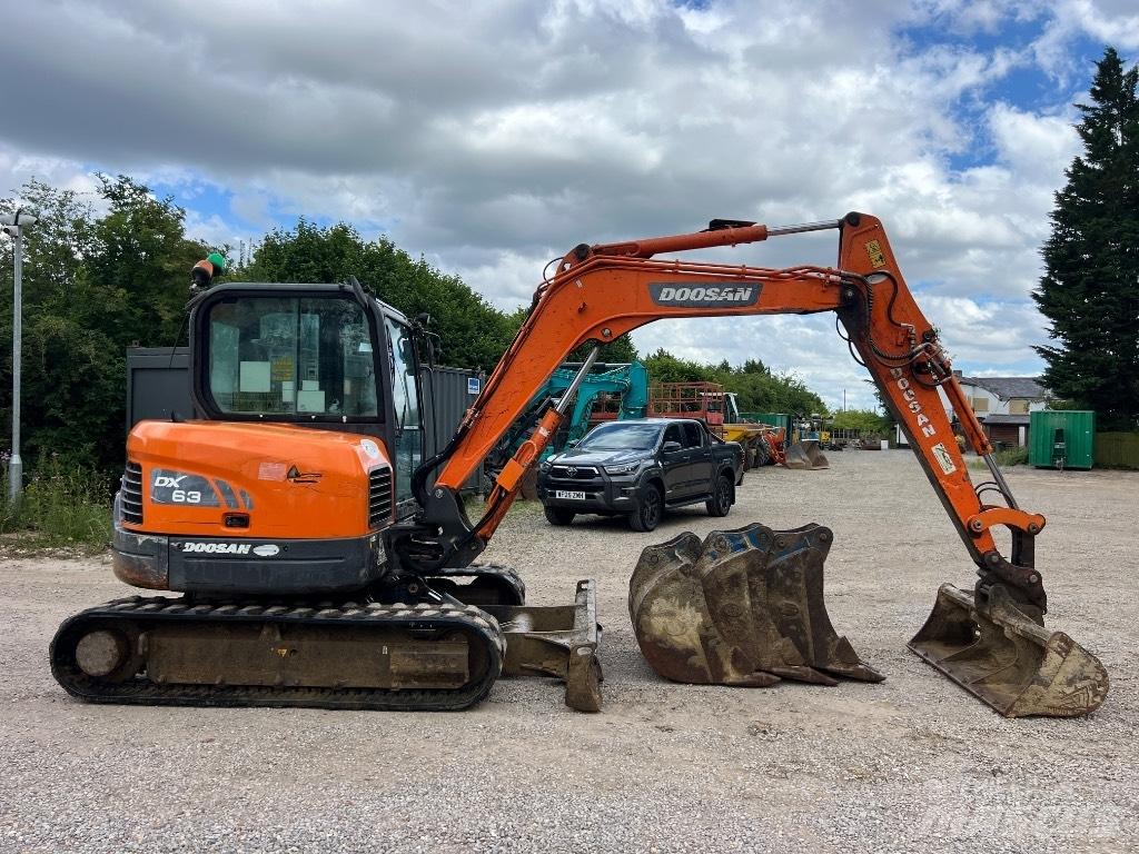 Doosan DX 63-3 Minibagger < 7t