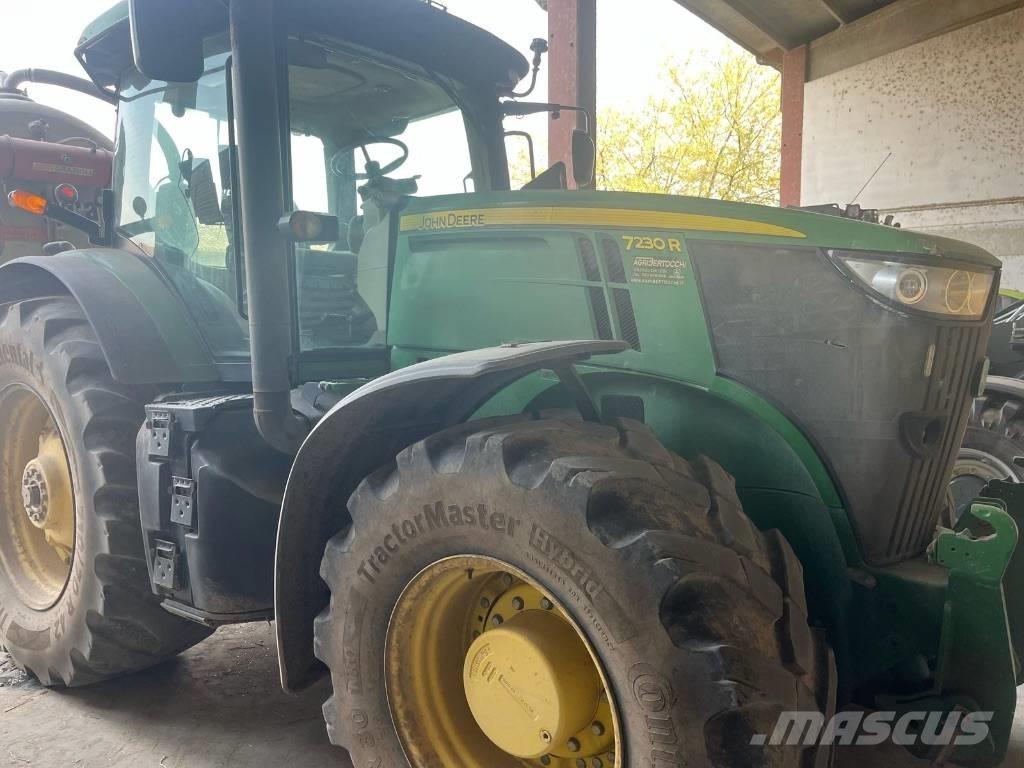 John Deere 7230 R Traktoren