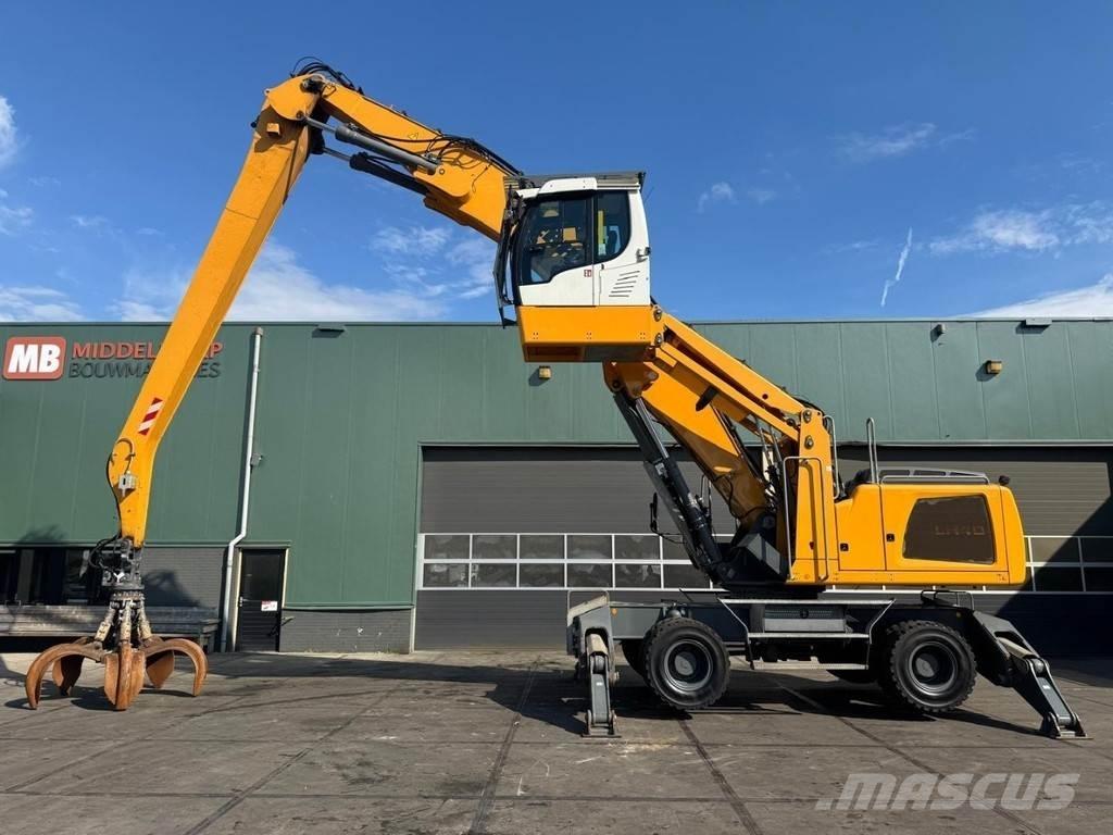 Liebherr LH 40 M Materialumschlag