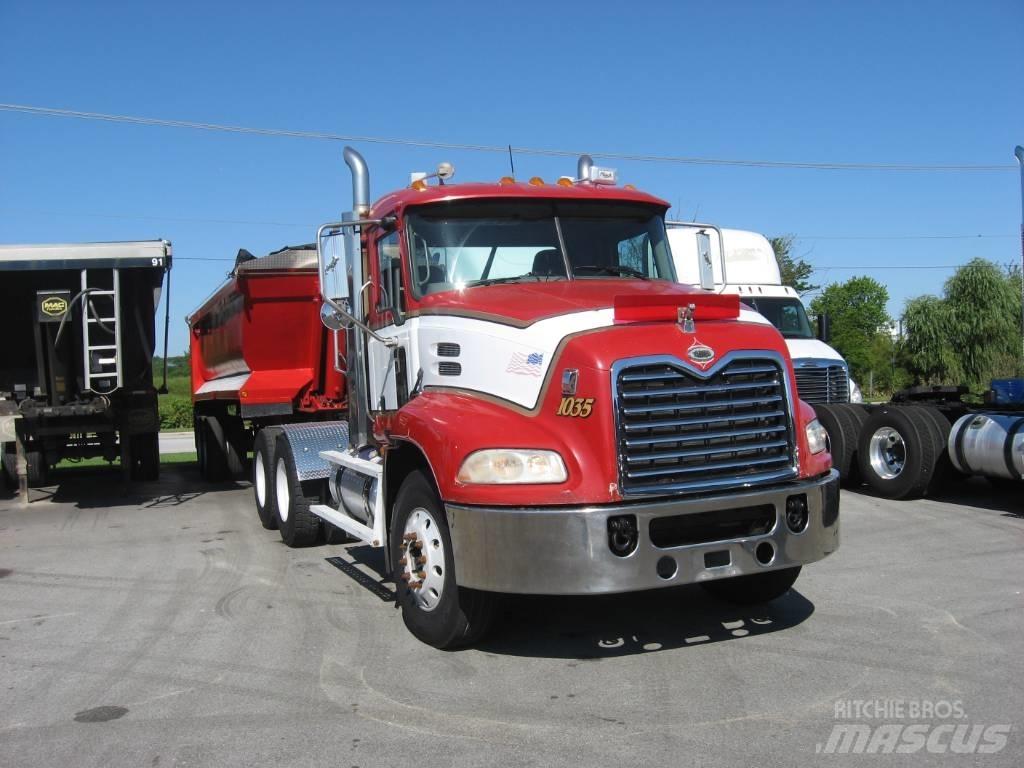 Mack CXN 613 Sattelzugmaschinen