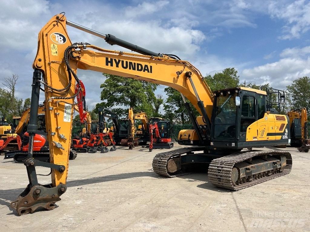 Hyundai HX 220 L Raupenbagger