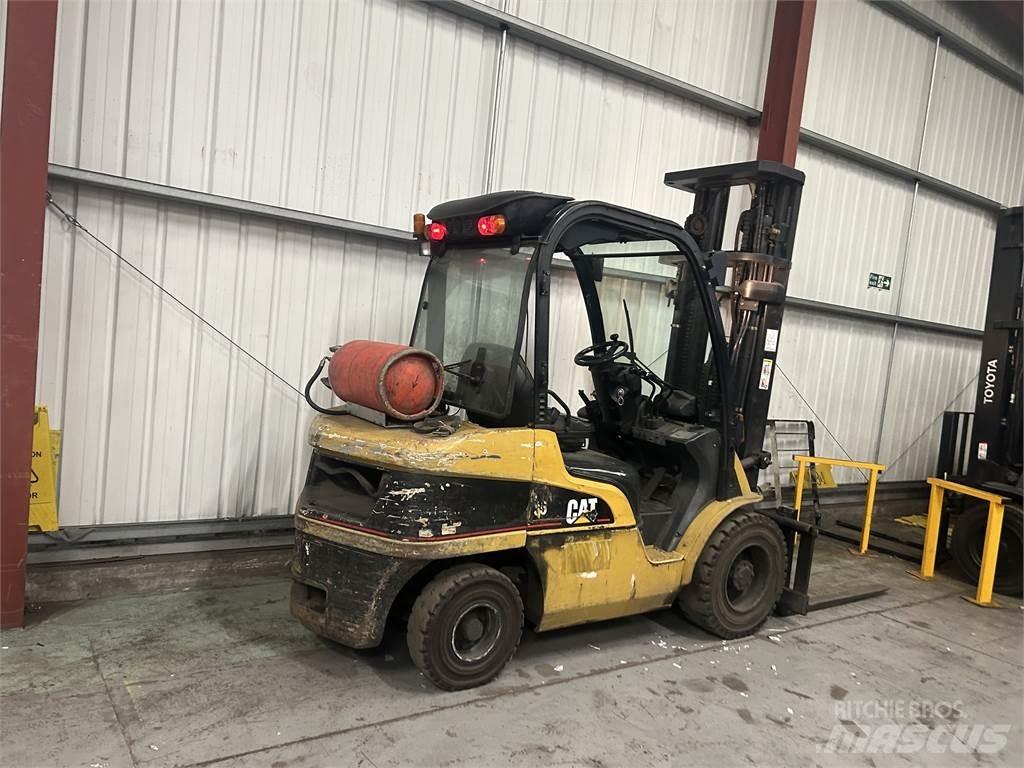 CAT GP35N LPG heftrucks