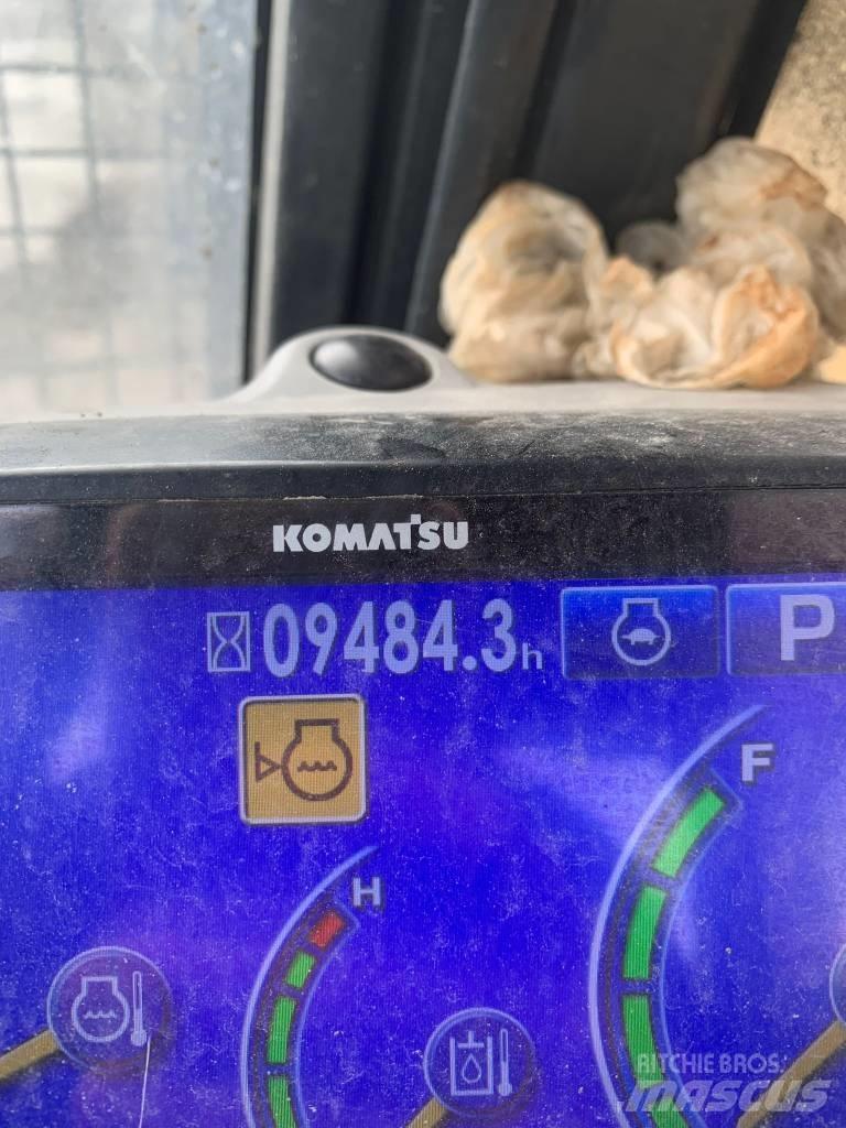 Komatsu PC 360 LC-10 Raupenbagger