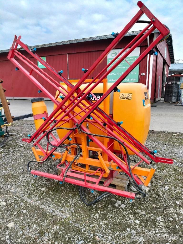 Junkkari 900 / 12 Anbauspritzen