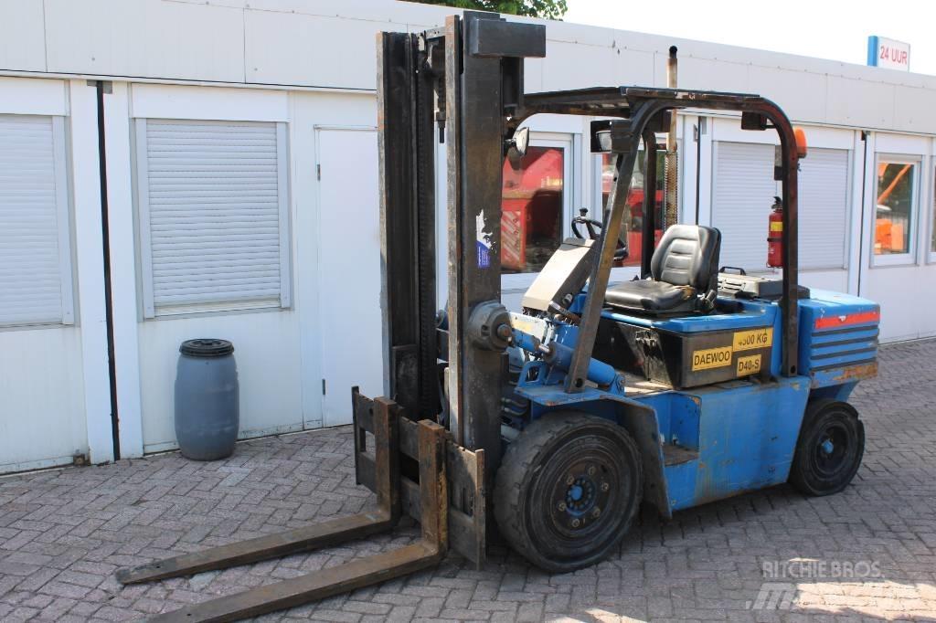 Daewoo D 40 S Diesel heftrucks