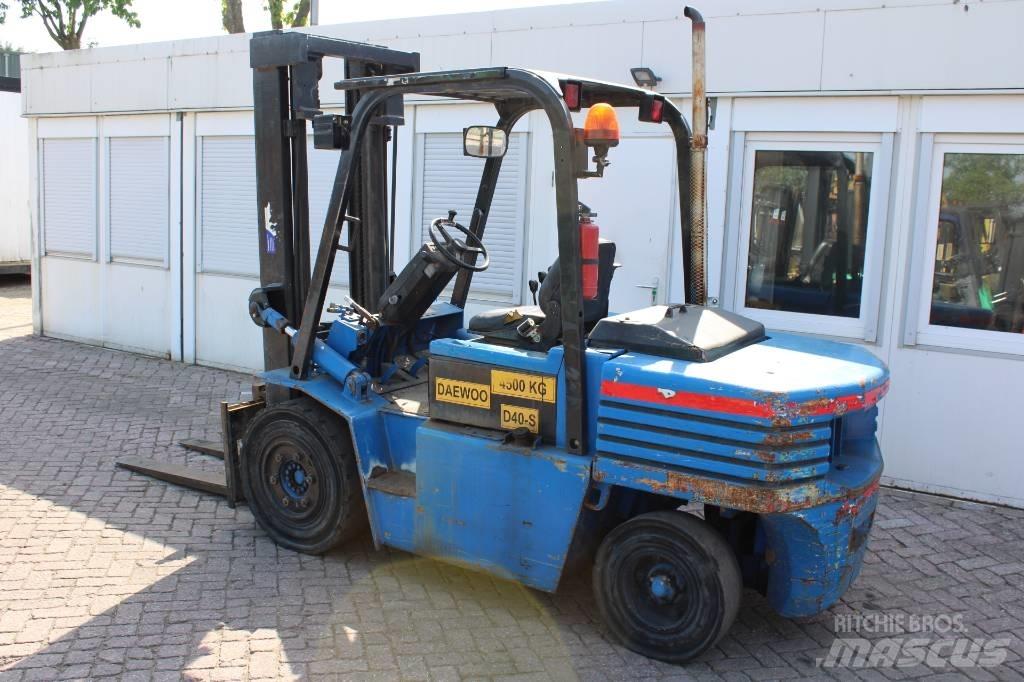 Daewoo D 40 S Diesel heftrucks