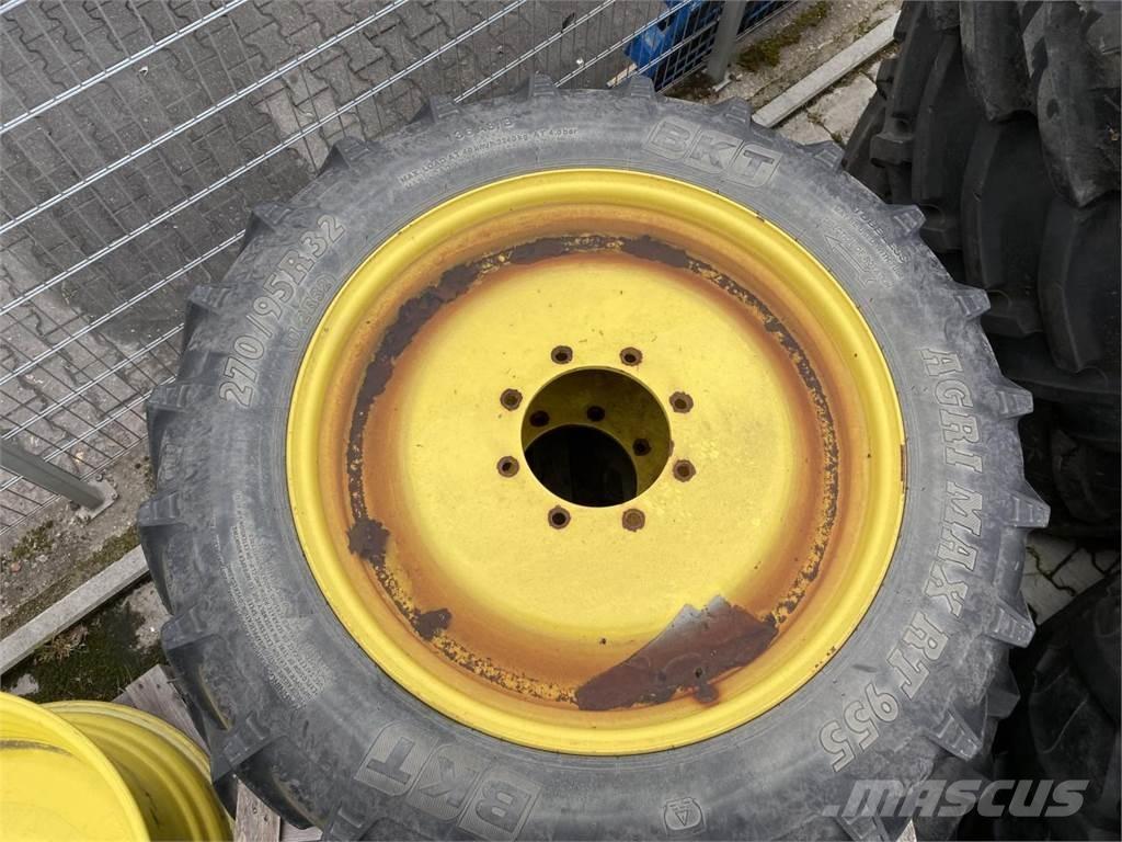 BKT 270/95R32 Reifen