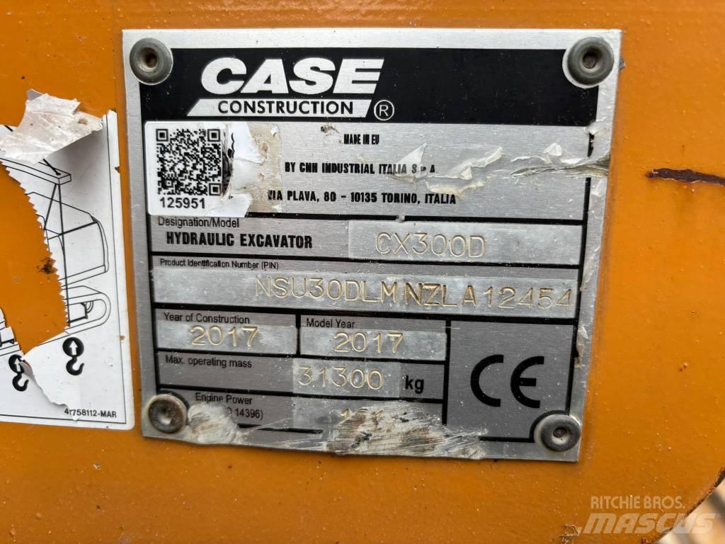 CASE CX300D Raupenbagger