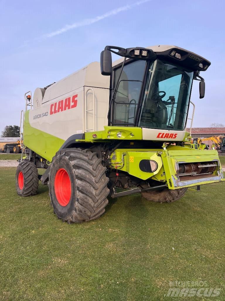 CLAAS LEXION 540 Mähdrescher