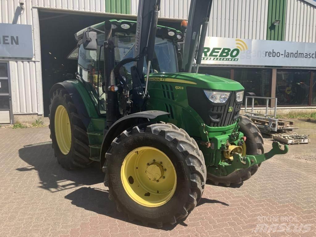 John Deere 6125R Traktoren