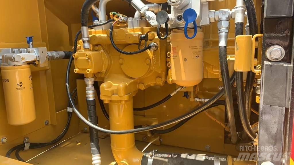 CAT 325D2L Raupenbagger