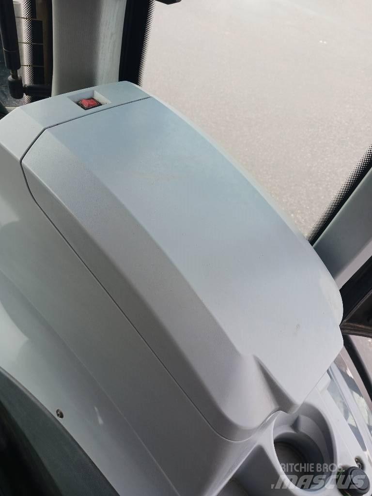 Valtra T 194 Versu Traktoren