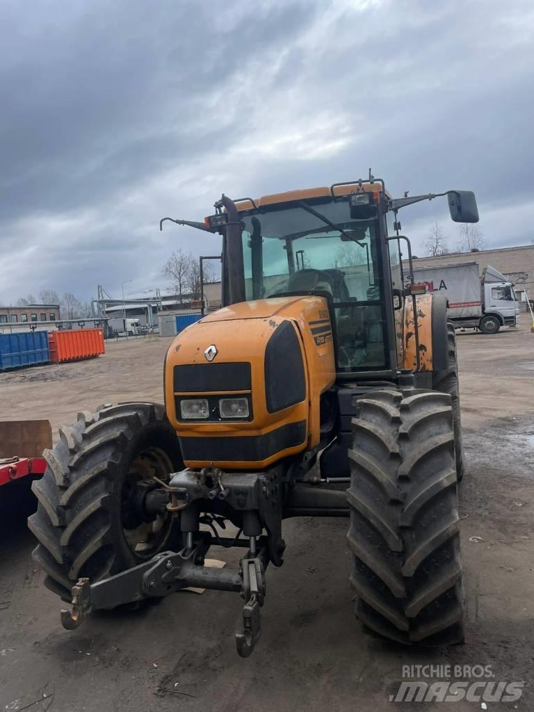 Renault 720RZ Traktoren