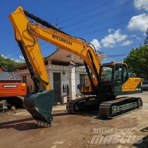 Hyundai R220LC-9S Raupenbagger