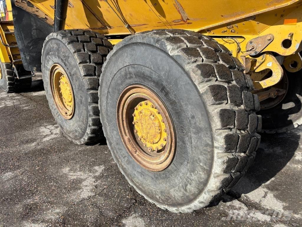 CAT 730 C2 (Tailgate) Dumper - Knickgelenk