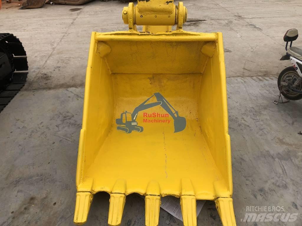 Komatsu PC200-6 Midibagger  7t - 12t
