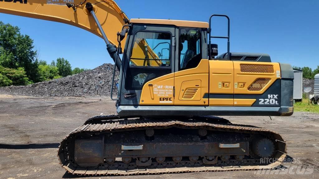 Hyundai HX220 L Raupenbagger