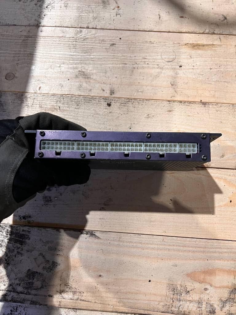 Valmet 5044018 Elektronik