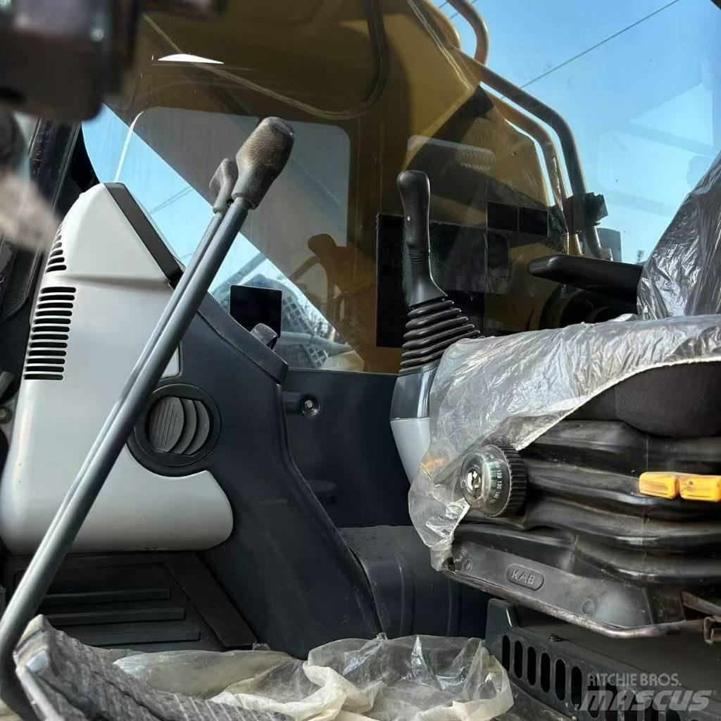 Komatsu 450 Raupenbagger