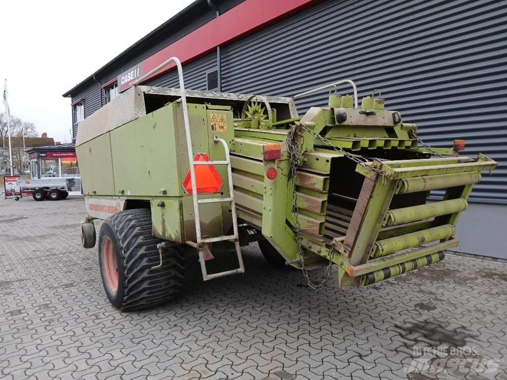 CLAAS Quadrant 1200 Quaderpressen